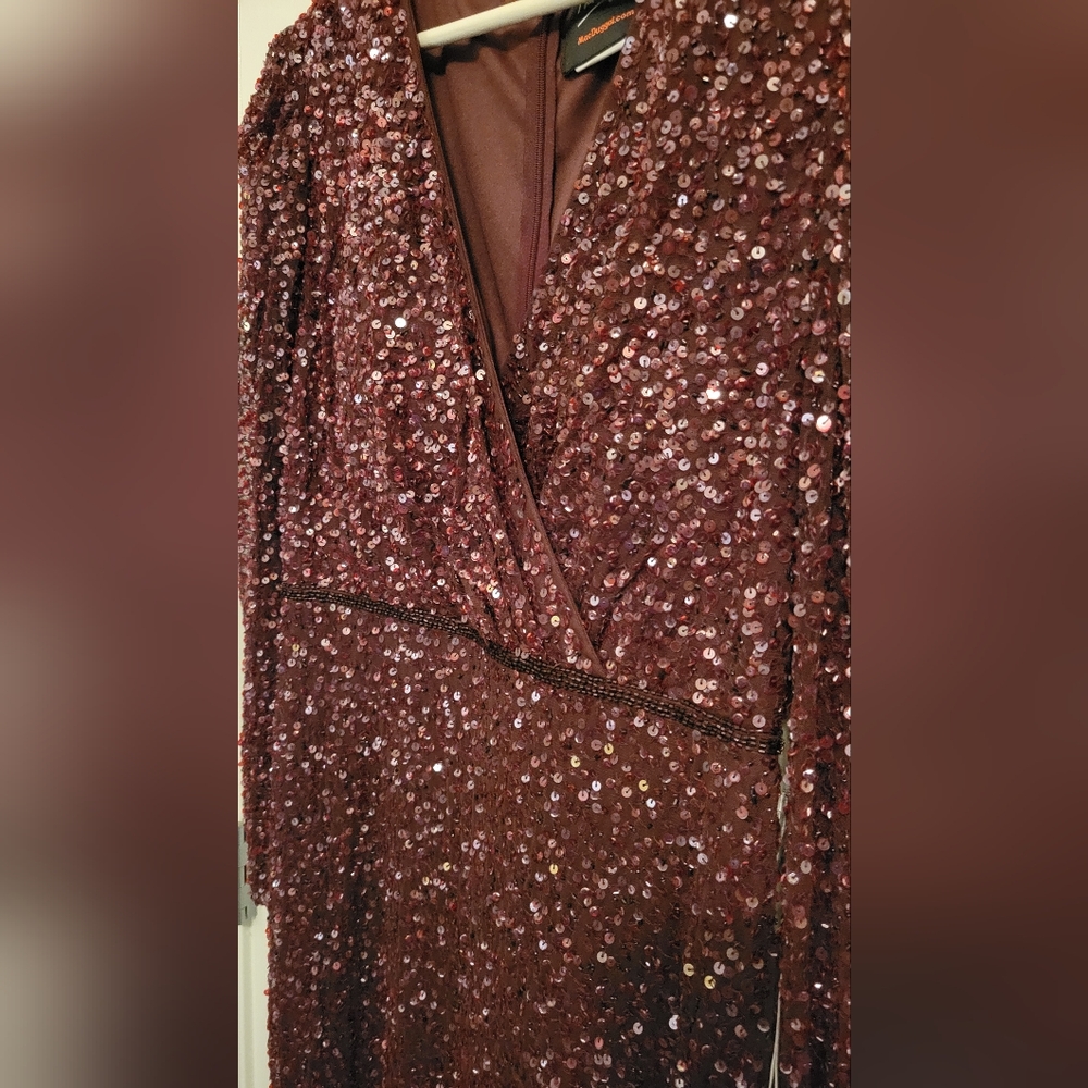 MAC DUGGAL 5510 Sequined Surplice Longsleeve Gown Mahogany Sz 8 NWT - Picture 8 of 10